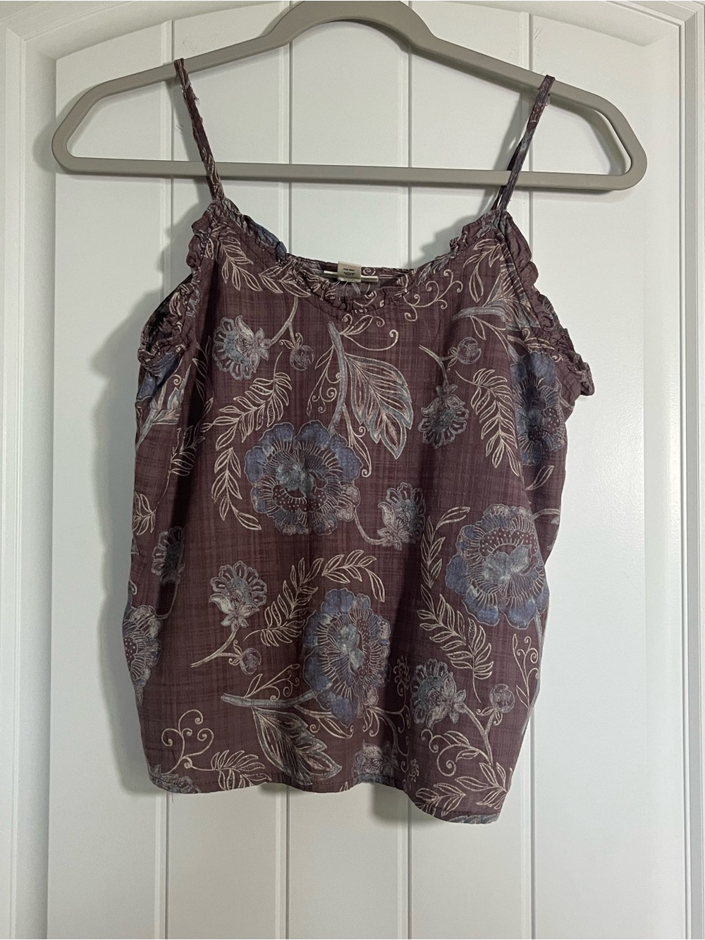a.n.a Mauve Floral Cold-Shoulder Cami Top